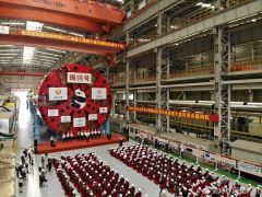 基建重器！中国攻克超大直径盾构机全部核心技术