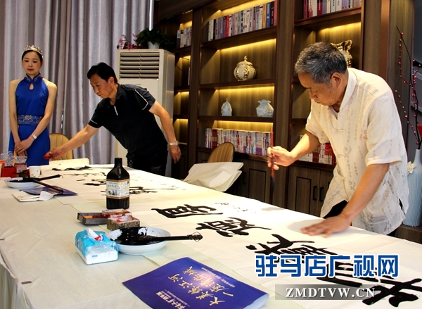 书香水岸2期清华城营销中心盛大开放