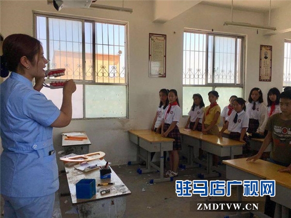 驻马店市企业家协会第14组走进板桥镇刘沟村爱心捐赠12万元爱心物资
