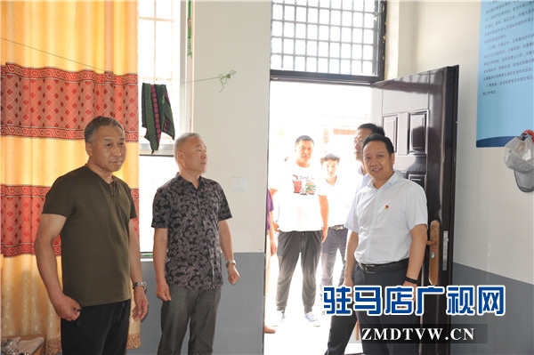 中原银行驻马店分行践行初心使命、深入开展调研