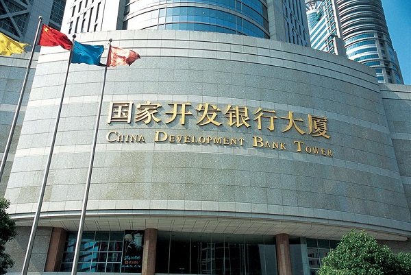 国家开发银行河南省分行副行长张弛一行到驻马店调研