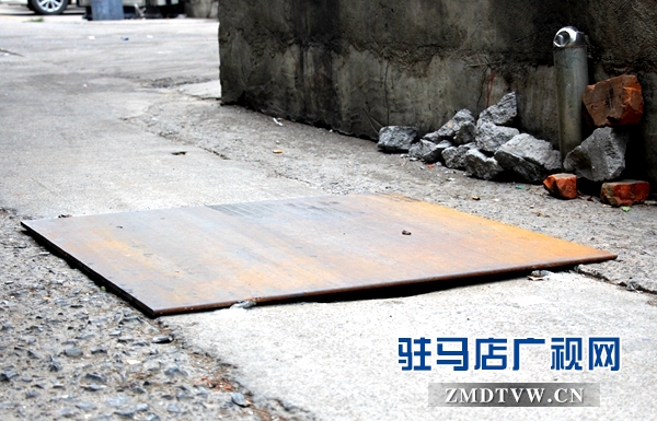网络问政记者追踪:换了新井盖居民还是愁