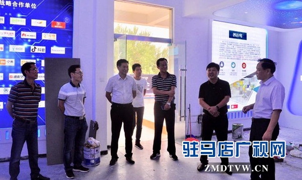 校企携手共建大学生就业创业实践基地