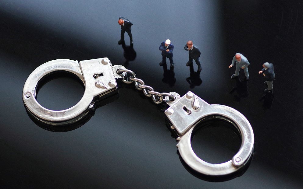 检察机关依法分别对赵明奎、刘伟、吴声提起公诉