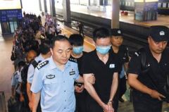 女子进炒期货微信群一周亏36万，除受害者外都是托