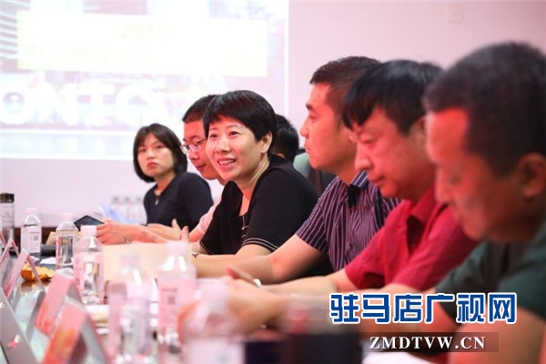 驻马店市企业家协会成功召开中加国际产业合作发展论坛恳谈会为北美考察团献策献力
