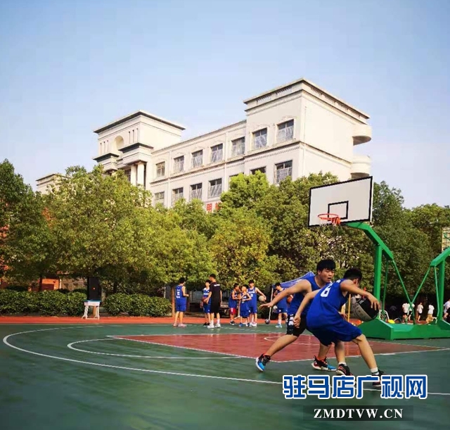 明日之星体育暑期训练营汇报表演激情四射