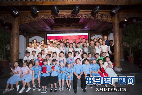全国首个文化演绎竞技类少儿茶艺大赛举行65名选手同台竞技一决高下