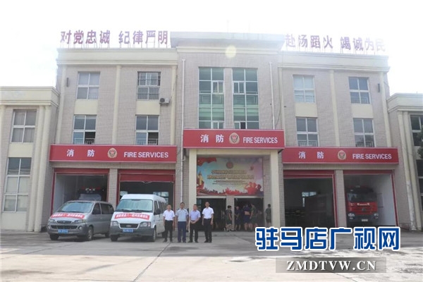 “八一”建军节河南朗陵酒业领导一行走进驻确部队慰问