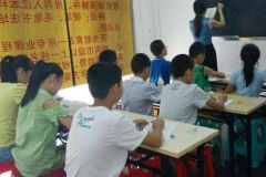 人民日报来信调查：小升初违规招考、疯狂补课
