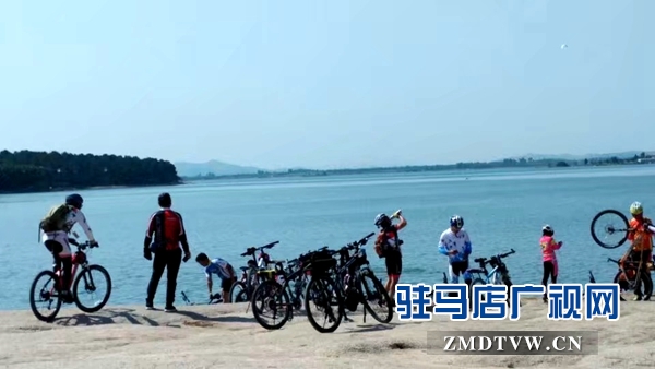 确山县组建“健康骑行队”助力全国健康城市创建