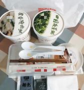 每天送达消费者手中餐盒数千万个 我们吃出了多少外卖垃圾？
