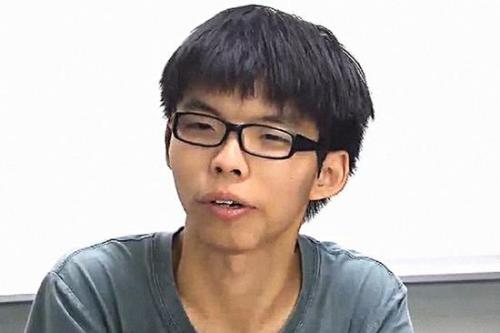 乱港分子黄之锋被捕