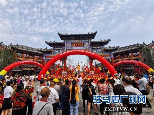 皇家驿站核心示范区开放 水岸商街引爆驿城