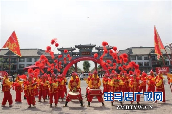 皇家驿站核心示范区开放 水岸商街引爆驿城