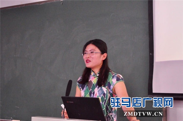 易轩财务李二菊到黄淮学院国际教育学院授课教新生如何做好职业规划 