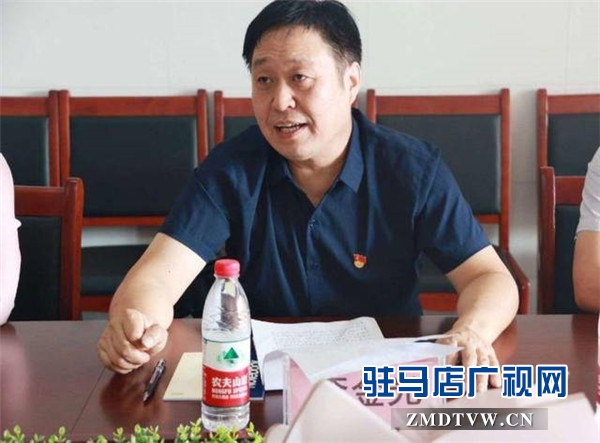 驻马店市政协科教卫体委走进位驻马店市第三十三小学举办2019年教师节慰问活动
