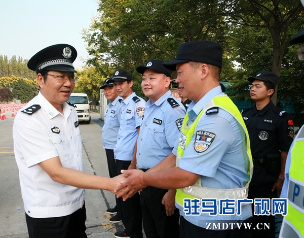 郭渊看望基层一线执勤民警辅警