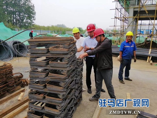 中秋来临 爱心企业慰问孤寡老人