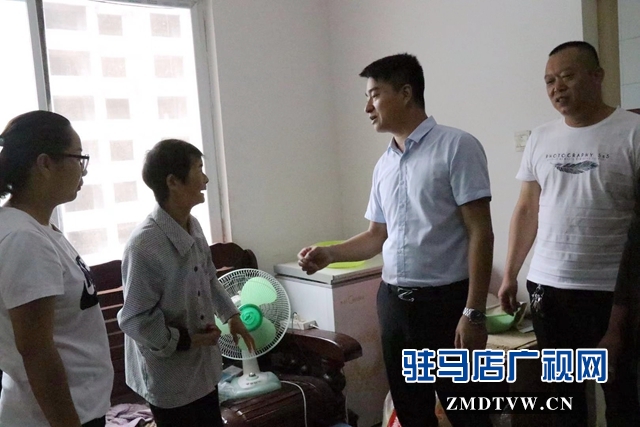 中秋来临 爱心企业慰问孤寡老人