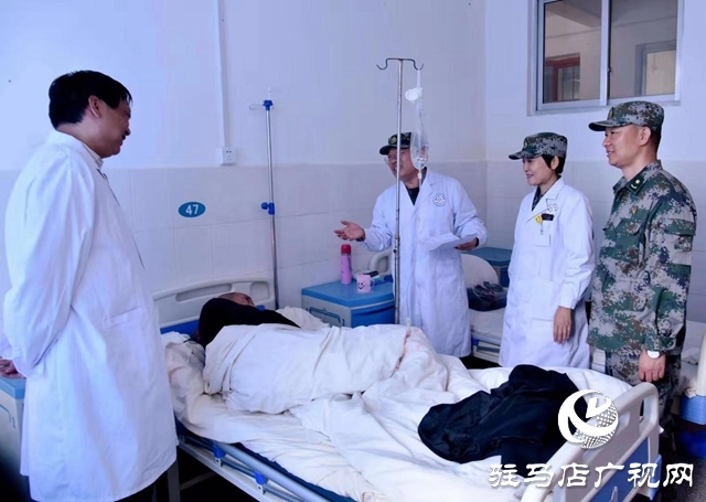 解放军第九九〇医院心系革命老区群众健康