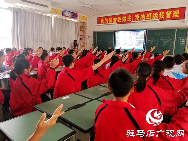 驻马店市万人唱豫剧挑战吉尼斯