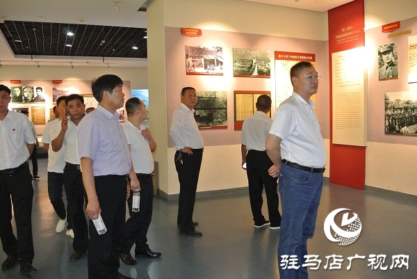 三桥镇党员干部赴竹沟接受红色教育