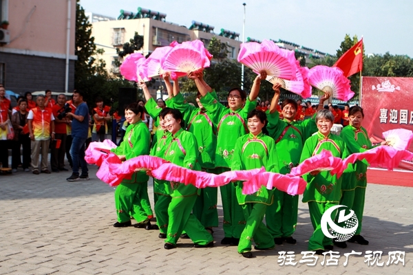 天中义工联合会举办“喜迎新中国成立70周年文艺汇演”