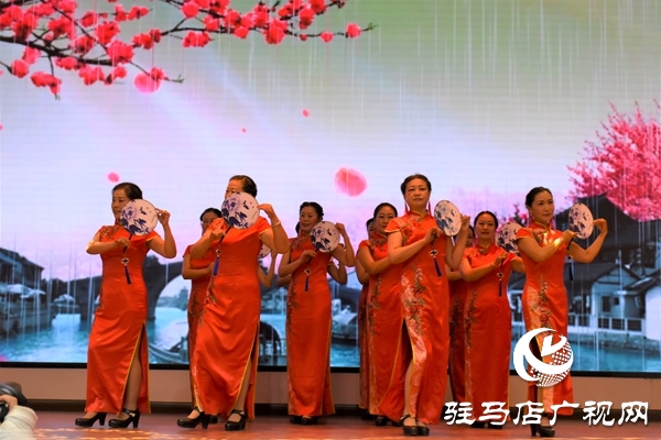 政协正阳县委员会举行庆祝新中国成立70周年文艺晚会