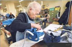 日本拟将领养老金起始年龄扩至75岁：让健康的人长久工作下去