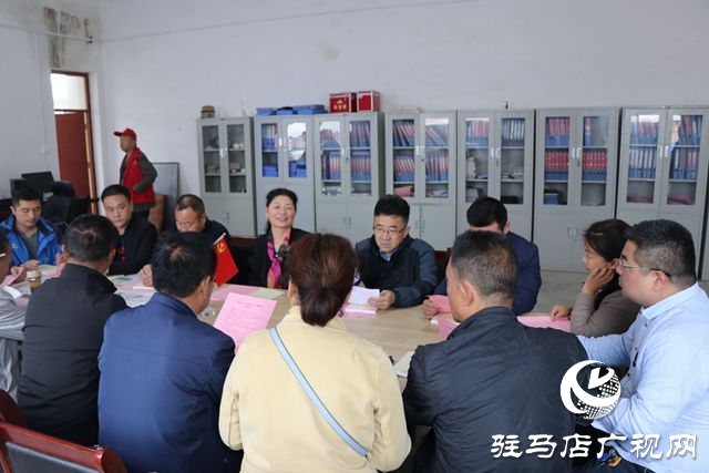 驻马店广播电视台开展“不忘初心、牢记使命党员”志愿者活动