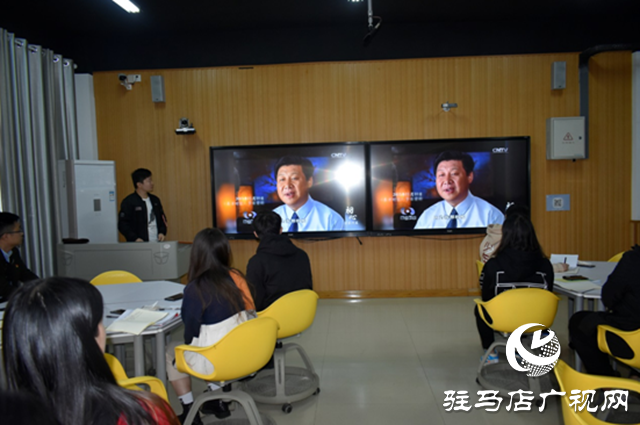 黄淮学院动画学院举行“不忘初心、牢记使命”主题党日活动