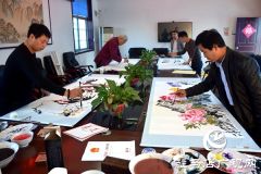 老君庙镇科技文化服务中心开展文化进基层书画活动