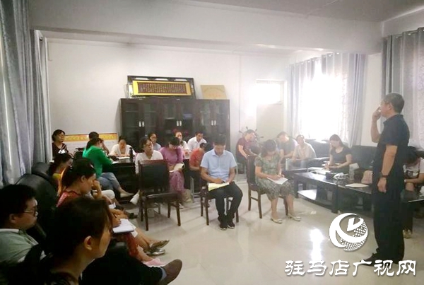 正阳县总工会密切关注职工心理健康
