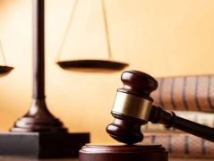 海南一派出所原所长被诉：私放在押涉黑组织骨干