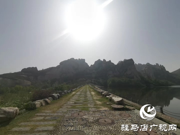 秋日嵖岈山 美景如画