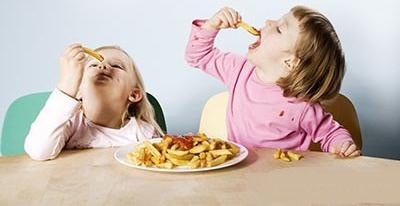 买儿童食品，别让噱头迷了眼