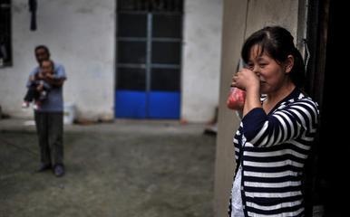 13部门出台意见关爱农村留守妇女：指导就业、筛查癌症