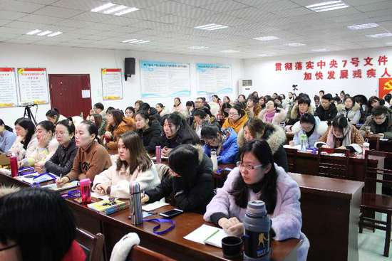 驻马店市残联: 积极探索新模式 为残疾人群谋福祉