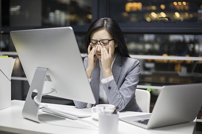 眼疲劳成现代人一大困扰 这扇“窗”该怎么擦