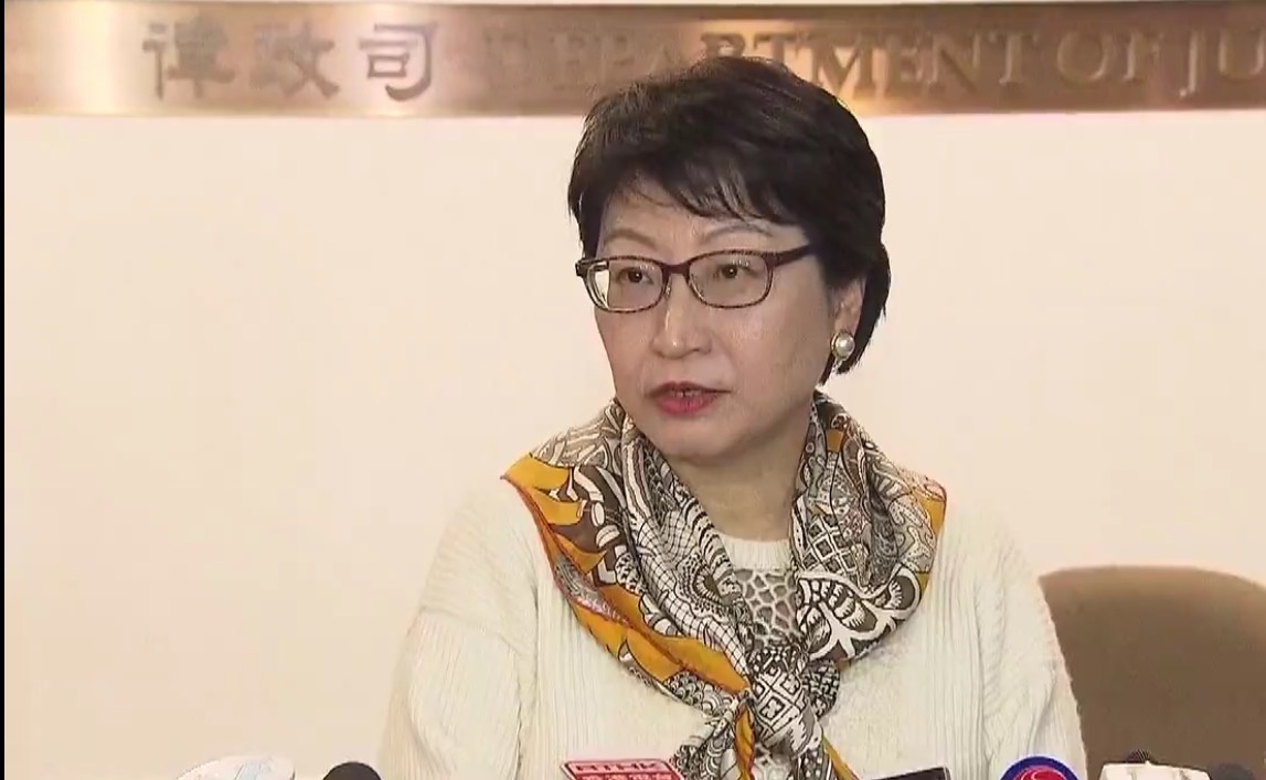 香港律政司司长在伦敦遇袭受伤 已向警方报案