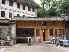 全国重点文物保护单位历史建筑疑被剧组刷漆 文物部门介入