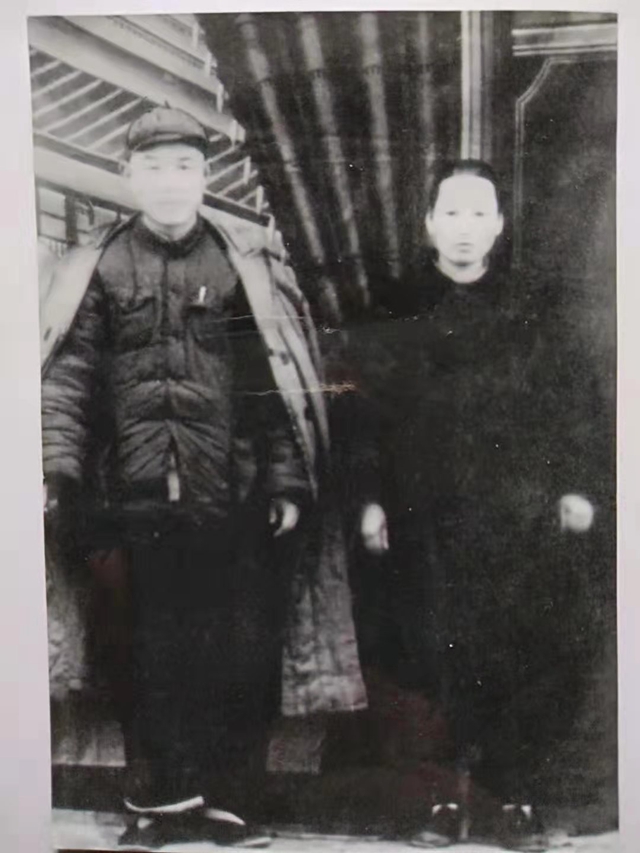 年近百岁心无私 方碑明志福后人