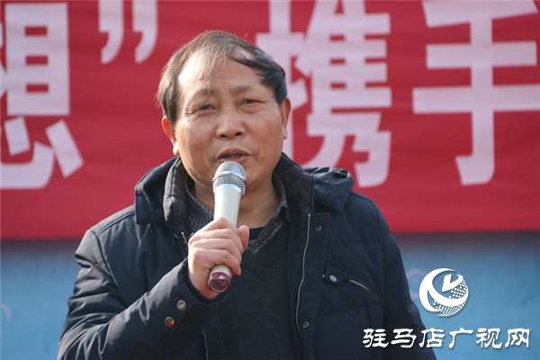 三雄极光“光·爱梦想”携手扬帆计划爱心公益捐赠活动走进杨家集镇郑庄小学