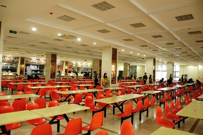 学校食堂将成为全市管理最严格 饮食最安全的地方