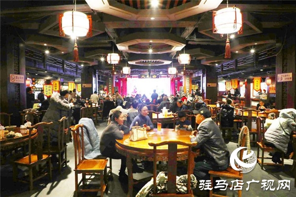 驻马店天中老街倾情奉献大型豫剧专场盛宴为天中百姓送去视觉盛宴