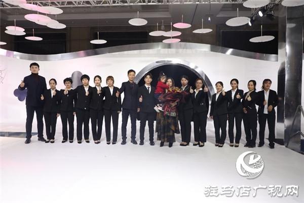 “初见”名媛百合中原地区首秀2020新品发布会惊艳天中