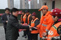 工会“温暖”送给一线劳动者