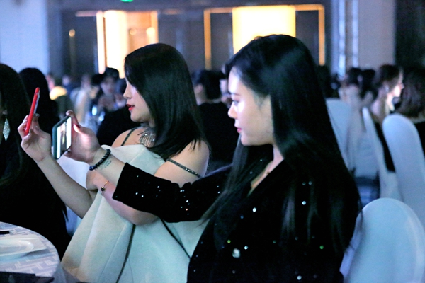 2020酷狗音乐众星之夜  主播艺人齐聚一堂话发展