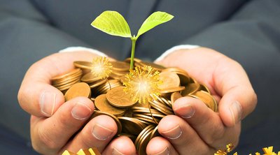 驻马店市委经济工作征求意见座谈会召开